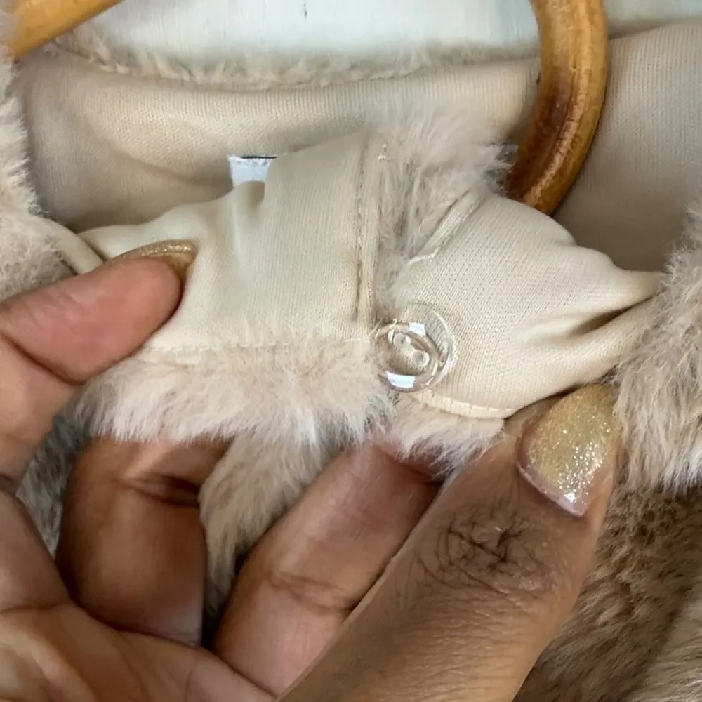 Rare Editions Faux Fur Vest in Cream size 5